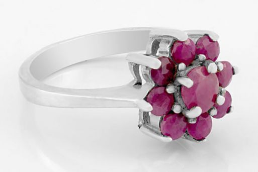 Серебряное кольцо с рубином 10081 купить в магазине Самоцветы мира