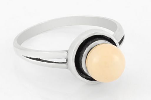 Серебряное кольцо с кораллом 10691 купить в магазине Самоцветы мира