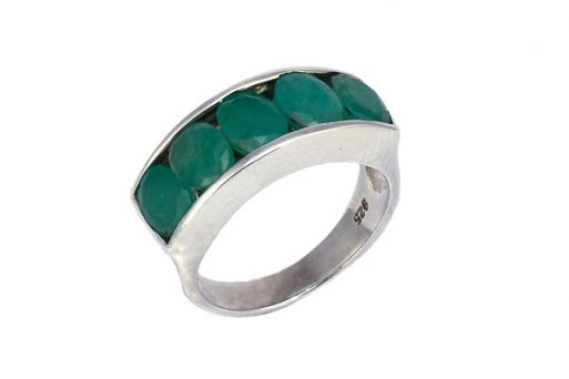 Серебряное кольцо с изумрудом 11493 купить в магазине Самоцветы мира
