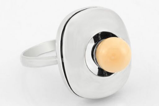 Серебряное кольцо с кораллом 12702 купить в магазине Самоцветы мира