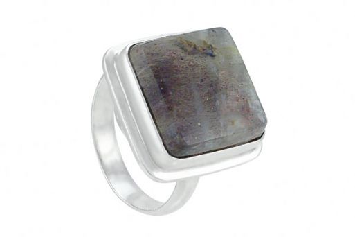 Серебряное кольцо с солнечным камнем 15234 купить в магазине Самоцветы мира
