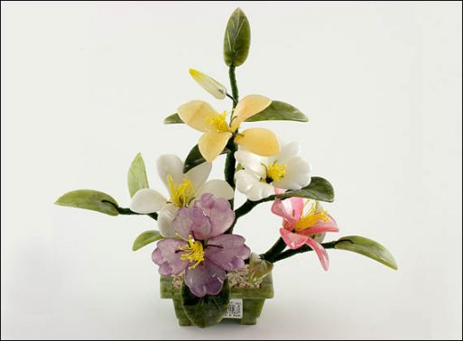 Бонсай дерево из оникса и змеевика 5 цветков 18х12х18 см./Самоцветы мира/