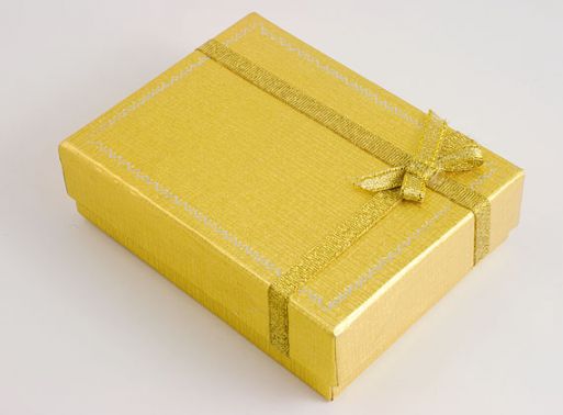 Подарочную упаковку для комплекта 16765 купить в магазине Самоцветы мира