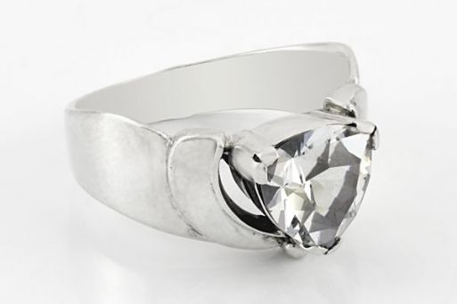 Серебряное кольцо с топазом 17178 купить в магазине Самоцветы мира