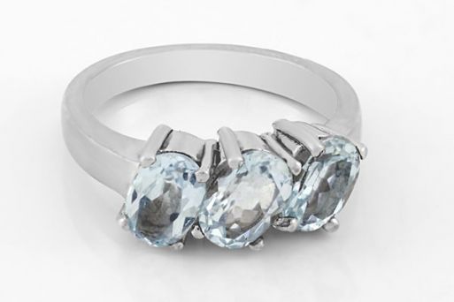 Серебряное кольцо с топазом 17330 купить в магазине Самоцветы мира