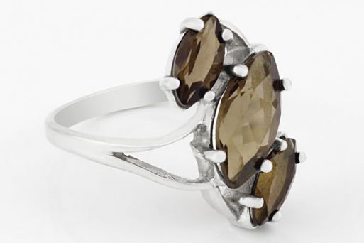 Серебряное кольцо с раухтопазом 17539 купить в магазине Самоцветы мира