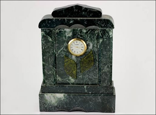 Часы каминные Мини с накладкой 150х40х220* ― Самоцветы мира