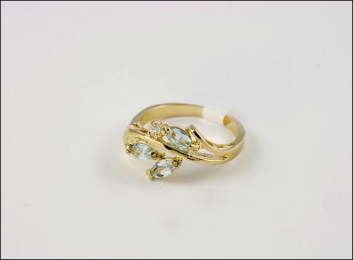 Позолоченное кольцо из мельхиора с топазом 20790 купить в магазине Самоцветы мира