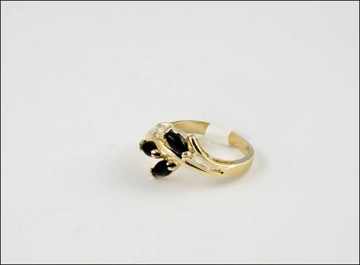 Позолоченное кольцо из сплава с агатом 20863 купить в магазине Самоцветы мира