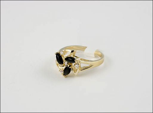 Позолоченное кольцо из сплава с агатом 20871 купить в магазине Самоцветы мира