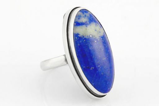 Серебряное кольцо с лазуритом 23055 купить в магазине Самоцветы мира
