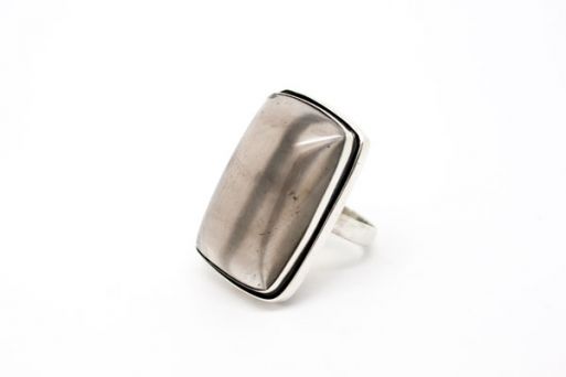 Серебряное кольцо с раухтопазом 23085 купить в магазине Самоцветы мира