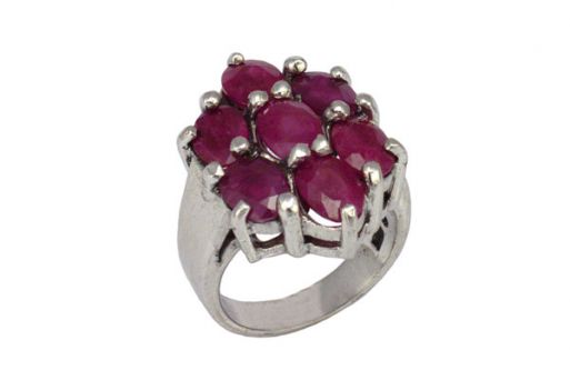 Серебряное кольцо с рубином 23720 купить в магазине Самоцветы мира