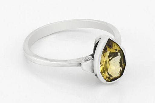 Серебряное кольцо с цитрином 24082 купить в магазине Самоцветы мира