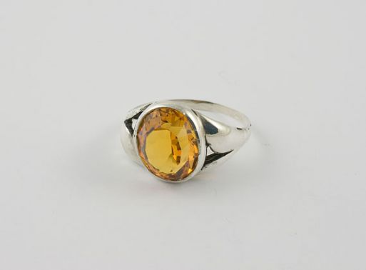 Серебряное кольцо с цитрином 24087 купить в магазине Самоцветы мира