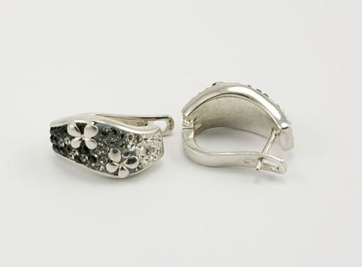 Серебряные серьги с Кристаллами Swarovski 24376 купить в магазине Самоцветы мира