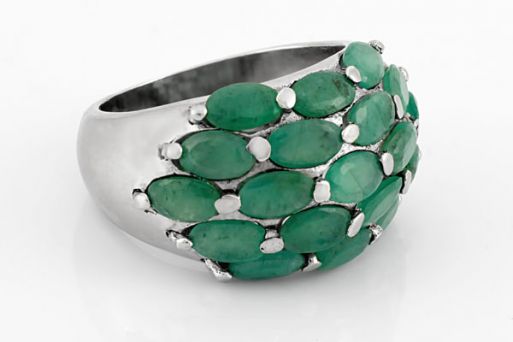 Серебряное кольцо с изумрудом 25319 купить в магазине Самоцветы мира