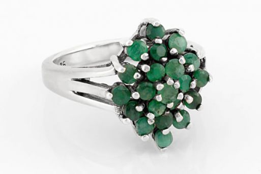 Серебряное кольцо с изумрудом 25323 купить в магазине Самоцветы мира