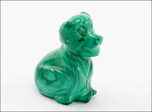 Малахитовую фигурку собака 26302 купить в магазине Самоцветы мира