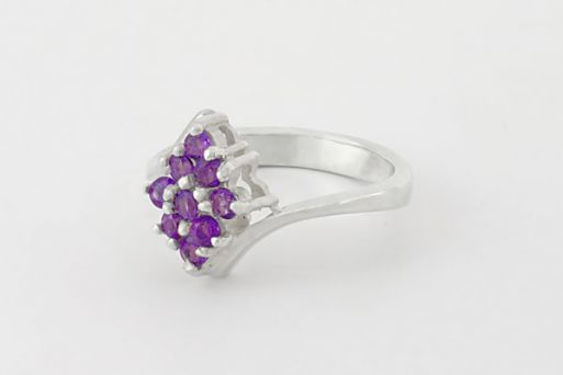 Серебряное кольцо с аметистом 27894 купить в магазине Самоцветы мира