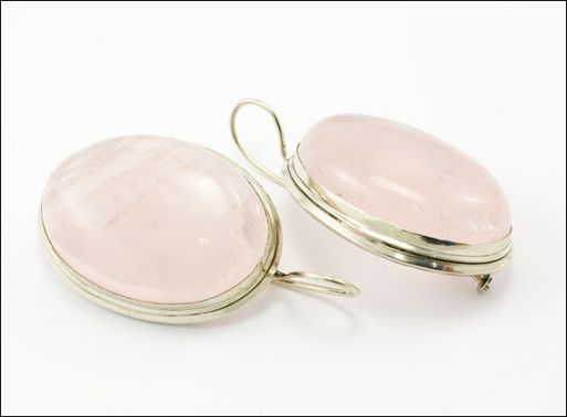 Мельхиоровые серьги с розовым кварцем 28091 купить в магазине Самоцветы мира
