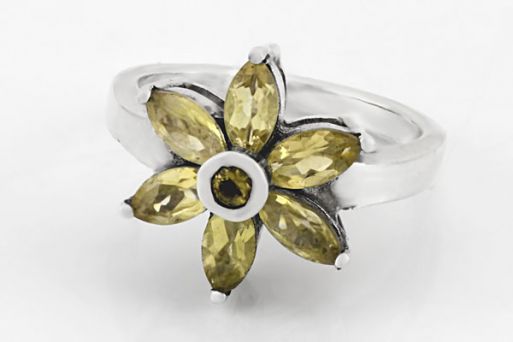 Серебряное кольцо с цитрином 28425 купить в магазине Самоцветы мира