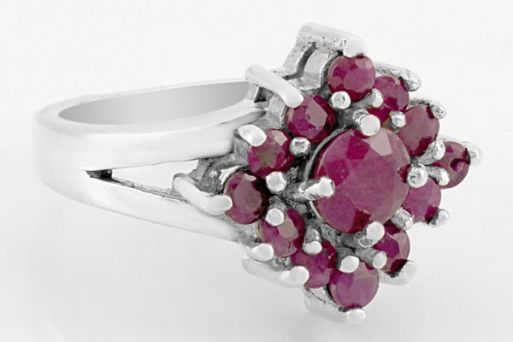 Серебряное кольцо с рубином 28521 купить в магазине Самоцветы мира