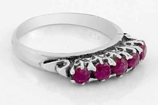 Серебряное кольцо с рубином 29403 купить в магазине Самоцветы мира