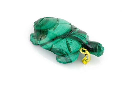 Малахитовый кулон черепашка 32348 купить в магазине Самоцветы мира