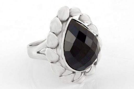 Серебряное кольцо с шпинелью 32854 купить в магазине Самоцветы мира