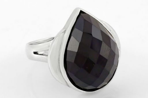 Серебряное кольцо с шпинелью 32858 купить в магазине Самоцветы мира