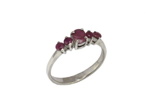Серебряное кольцо с рубином 33050 купить в магазине Самоцветы мира