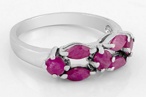 Серебряное кольцо с рубином 33079 купить в магазине Самоцветы мира