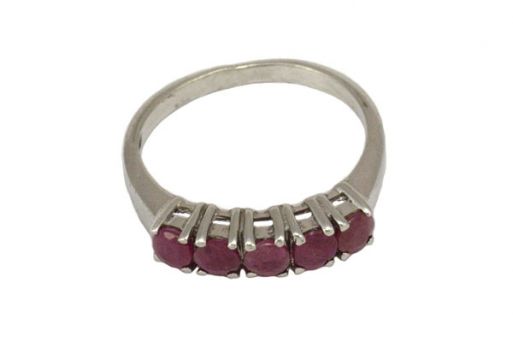 Серебряное кольцо с рубином 33087 купить в магазине Самоцветы мира