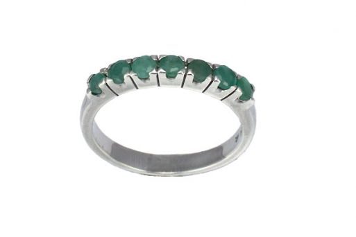 Серебряное кольцо с изумрудом 33122 купить в магазине Самоцветы мира