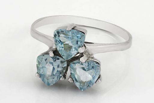 Серебряное кольцо с топазом 34855 купить в магазине Самоцветы мира