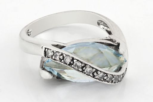 Серебряное кольцо с топазом и фианитами 34866 купить в магазине Самоцветы мира