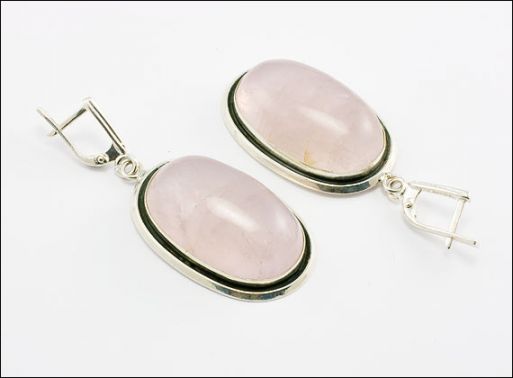 Серебряные серьги с розовым кварцем 34996 купить в магазине Самоцветы мира