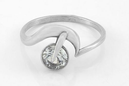 Серебряное кольцо с топазом 35835 купить в магазине Самоцветы мира