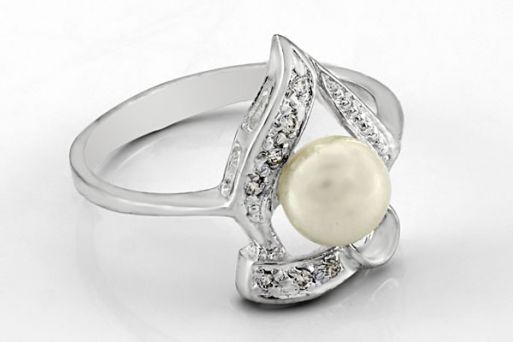 Серебряное кольцо с жемчугом 37698 купить в магазине Самоцветы мира