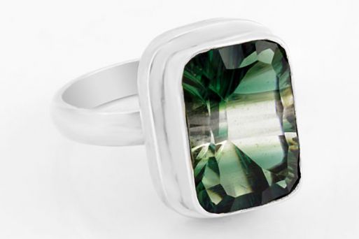 Серебряное кольцо с аметистом мистик 37928 купить в магазине Самоцветы мира