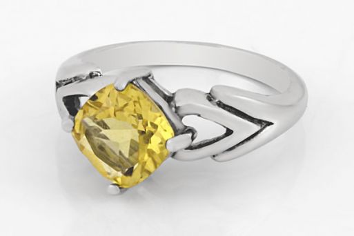 Серебряное кольцо с цитрином 38793 купить в магазине Самоцветы мира