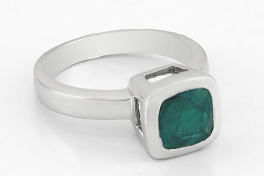Серебряное кольцо с изумрудом 39280 купить в магазине Самоцветы мира