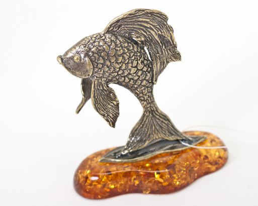 Сувенир янтарь золотая рыбка.7,50 ― Самоцветы мира