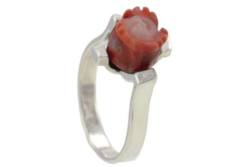 Серебряное кольцо с кораллом 39736 купить в магазине Самоцветы мира