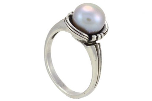 Серебряное кольцо с серым жемчугом Цветок 39738 купить в магазине Самоцветы мира