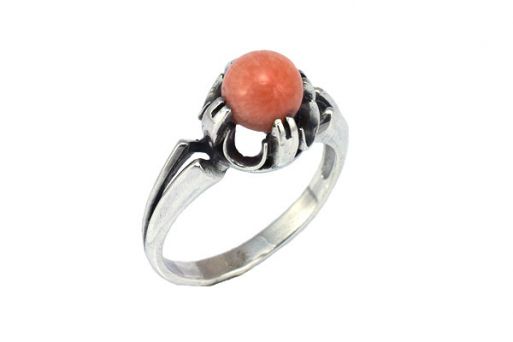 Серебряное кольцо с кораллом 39746 купить в магазине Самоцветы мира