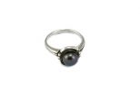 Кольцо из серебра с жемчугом чёрным Цветок шар 8 мм 39757
