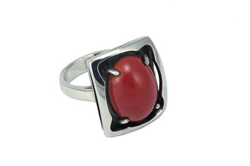 Серебряное кольцо с кораллом 41184 купить в магазине Самоцветы мира