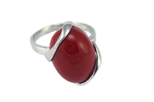 Серебряное кольцо с кораллом 41197 купить в магазине Самоцветы мира
